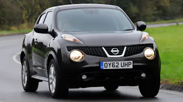 Nissan Juke front cornering