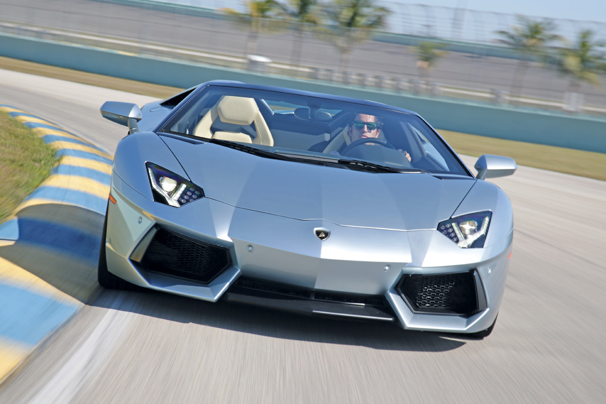 Lamborghini Aventador Roadster front cornering