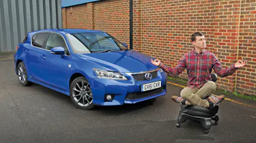 Lexus CT200h front static