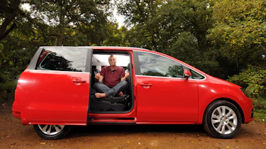 SEAT Alhambra side profile header