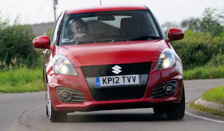 Suzuki Swift Sport front cornering
