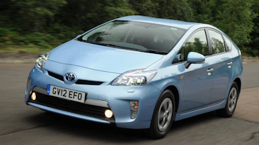 Toyota Prius Plug-in front action