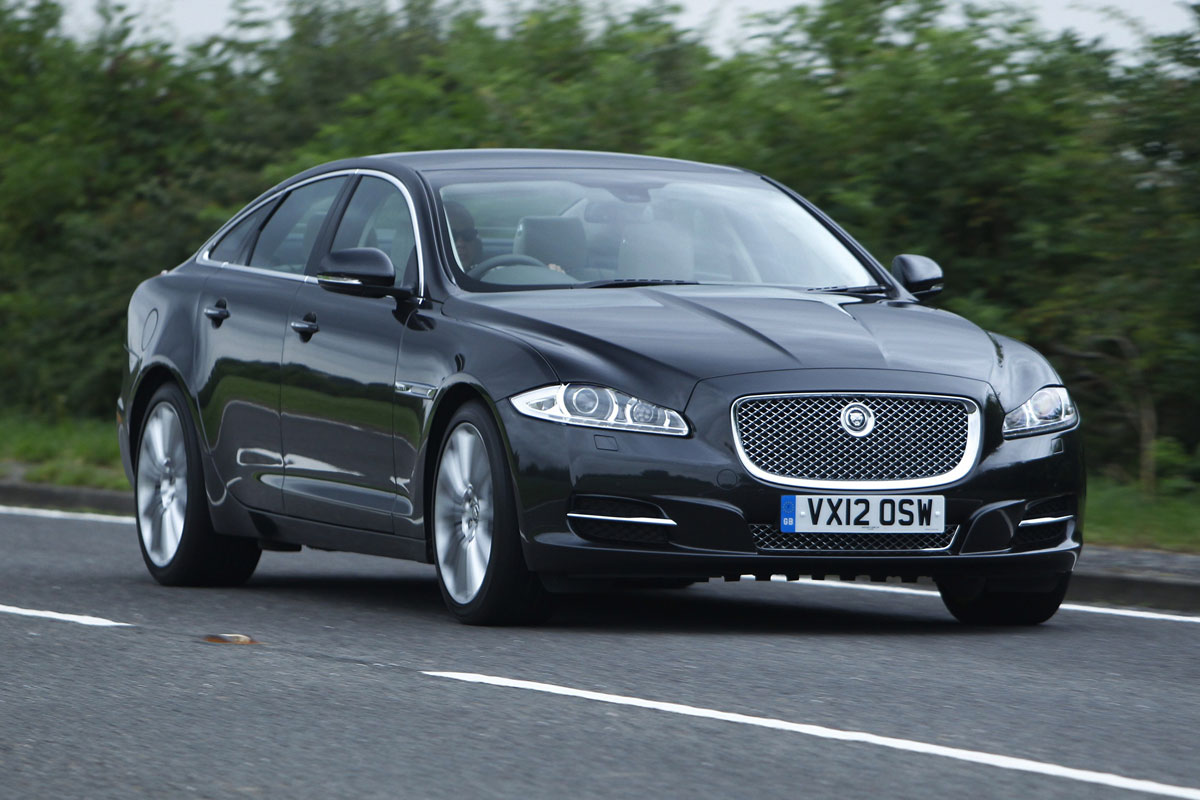 Jaguar XJ front tracking