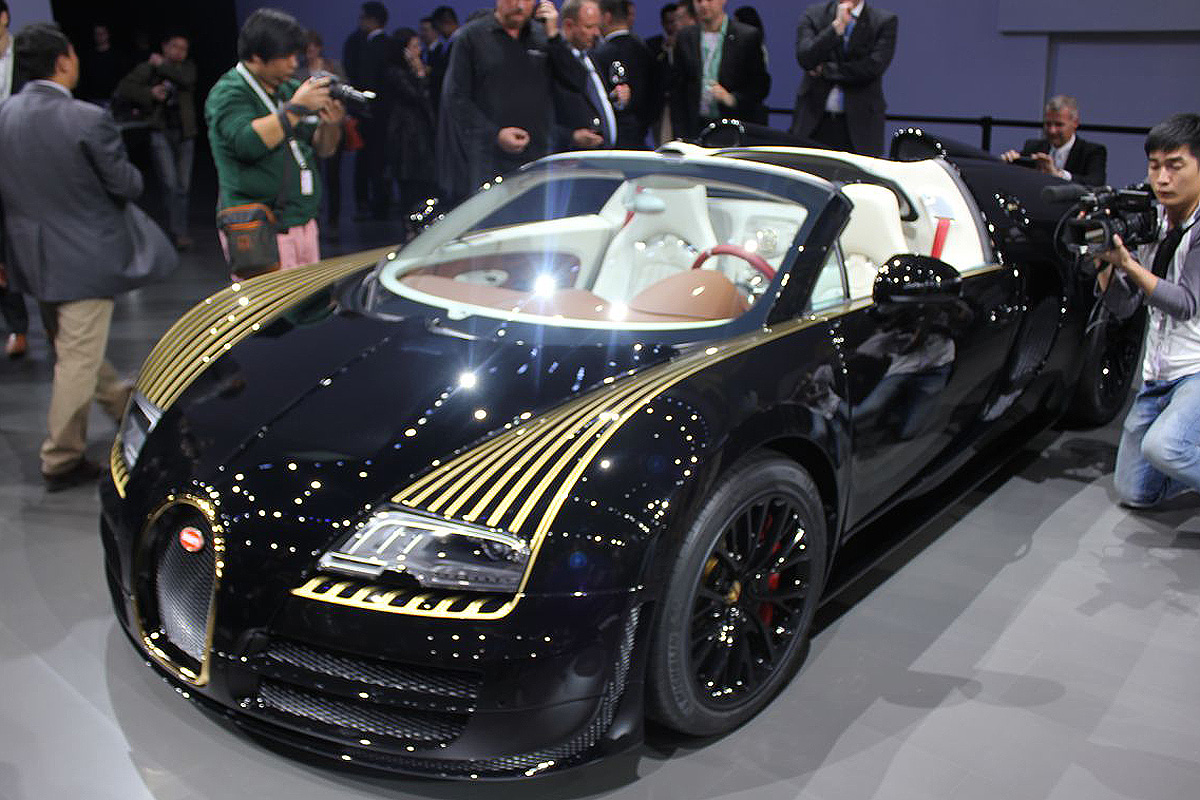 Bugatti launches Black Bess at Beijing Motor Show