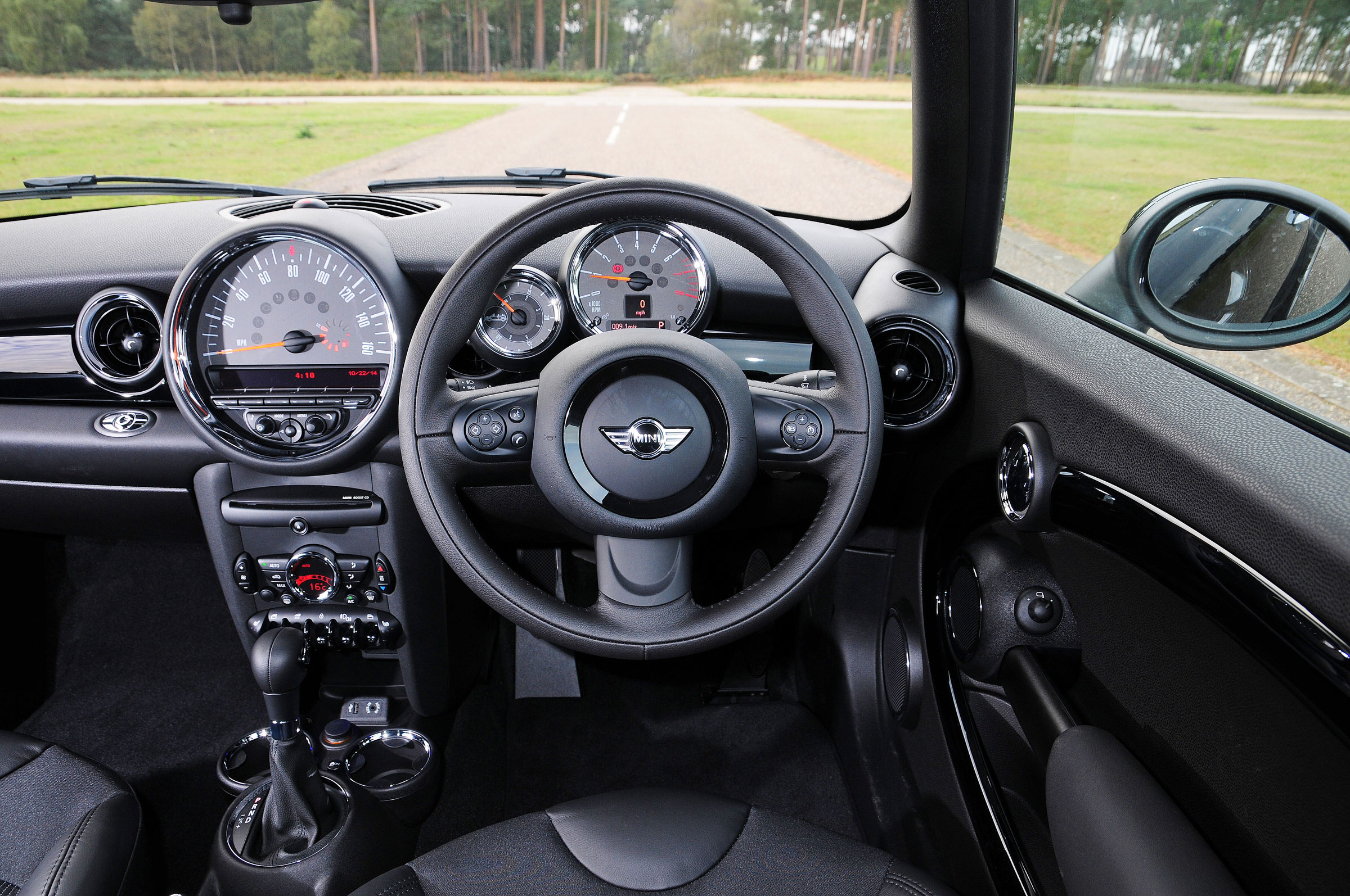 MINI Convertible - interior