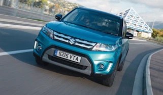 Suzuki Vitara - front tracking