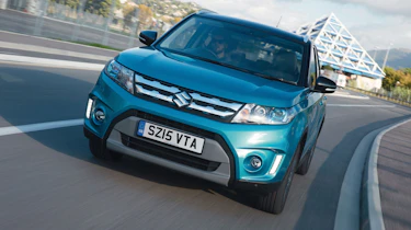 Suzuki Vitara - front tracking