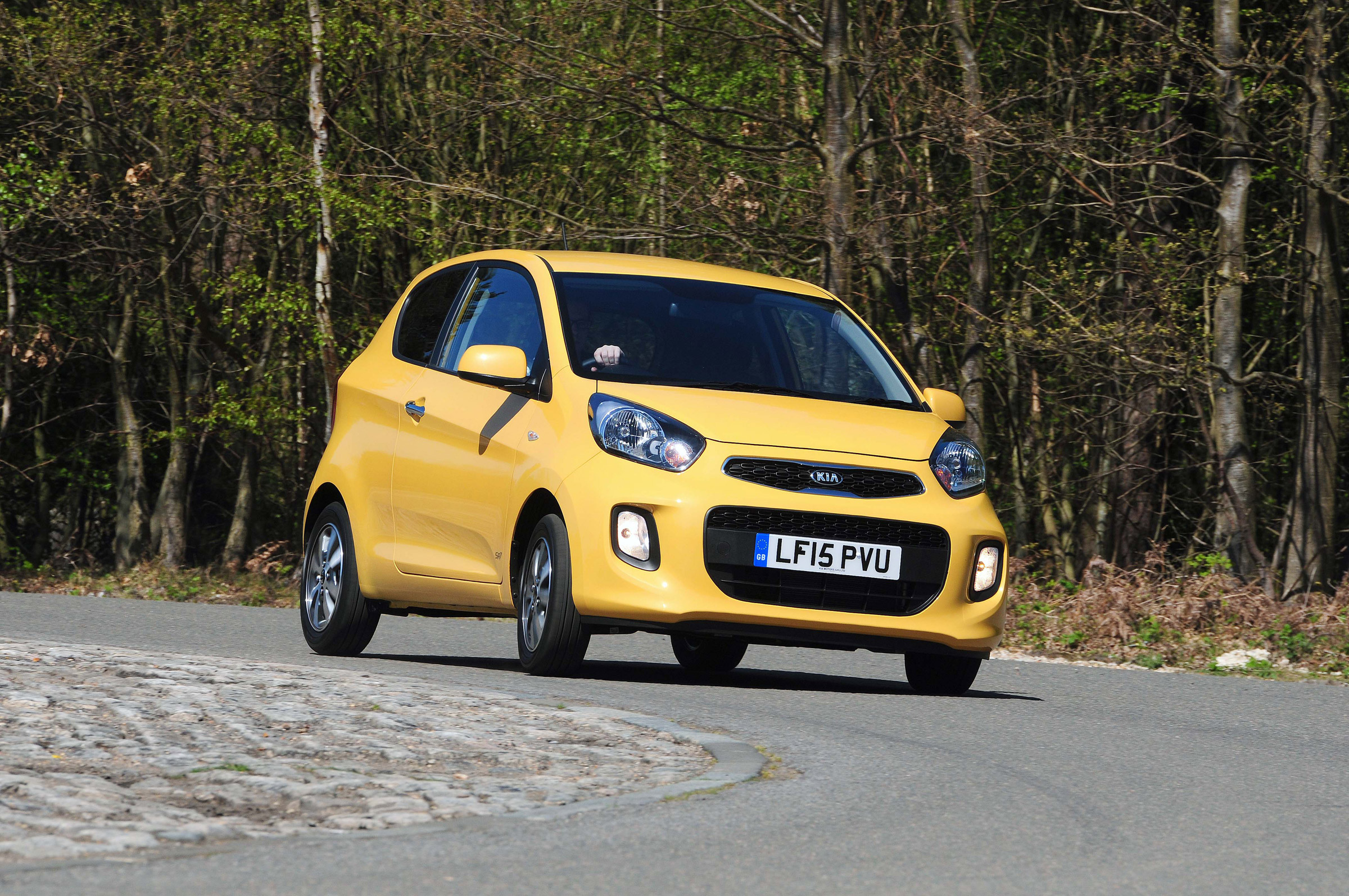 Kia Picanto SR7 2015 action