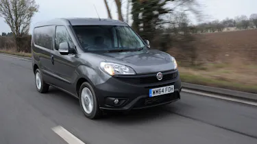 Fiat Doblo Cargo van 2015 - tracking