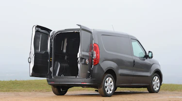Fiat Doblo Cargo van 2015 - rear doors