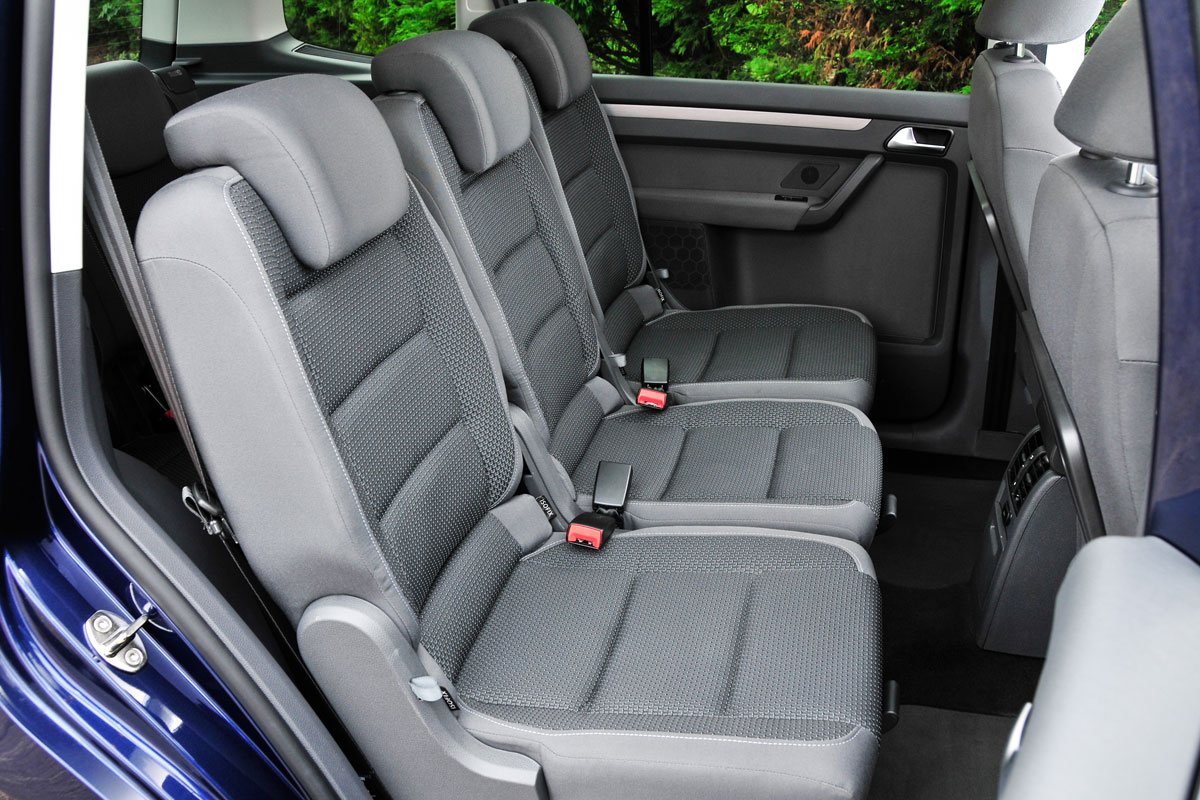 VW Touran seats