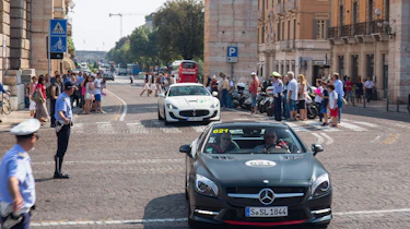 Mercedes SL Mille Miglia 417 - head on