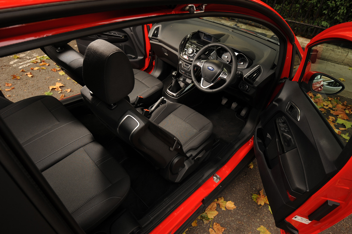 Ford B-MAX interior