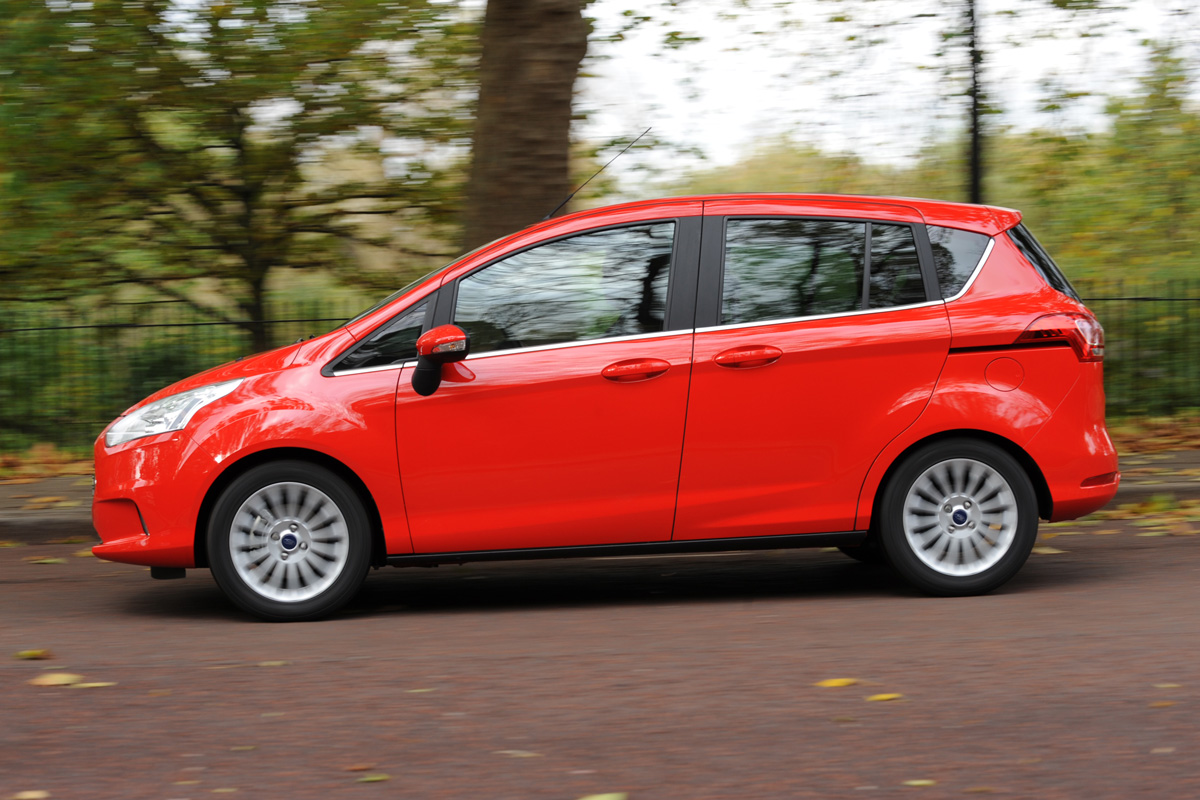 Ford B-MAX panning
