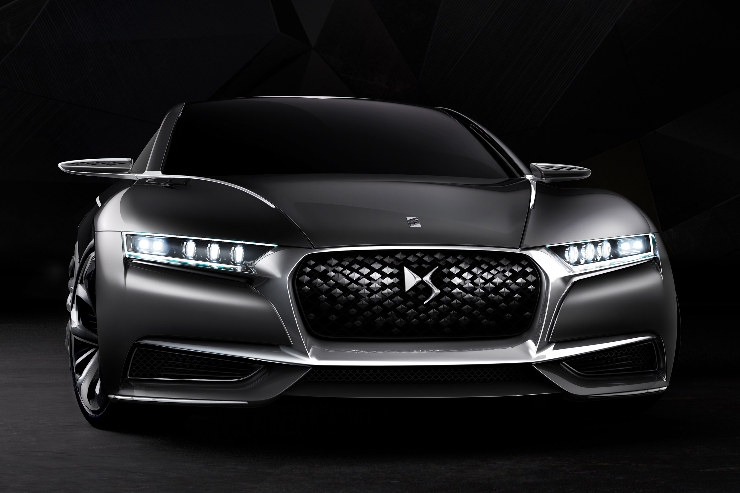 DS Divine concept front angle