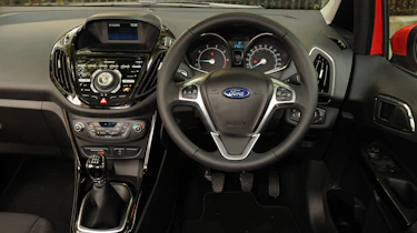 Ford B-MAX dash
