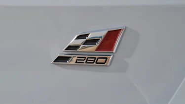SEAT Leon Cupra ST - badge