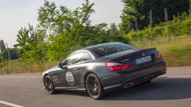 Mercedes SL Mille Miglia 417 - rear tracking