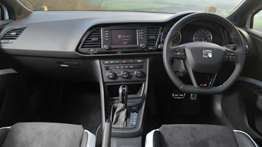 SEAT Leon Cupra ST - interior
