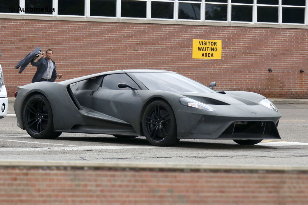 Ford GT spyshots front