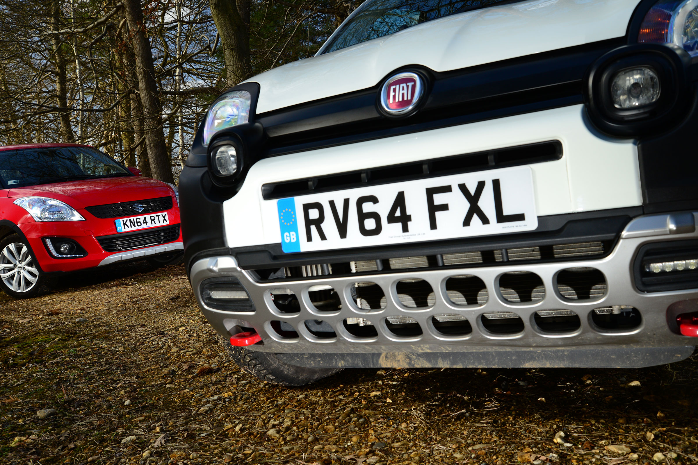 Fiat Panda Cross vs Suzuki Swift 4x4