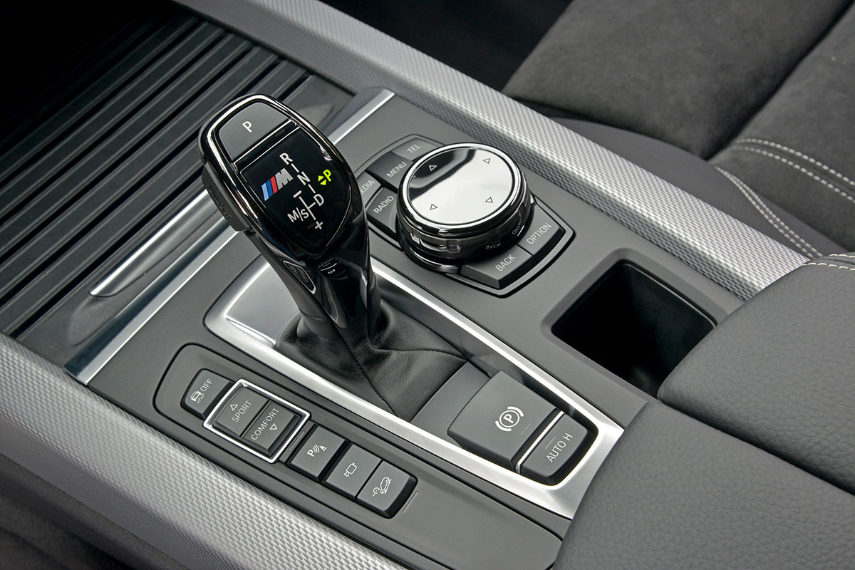 BMW X5 M50d Gearstick