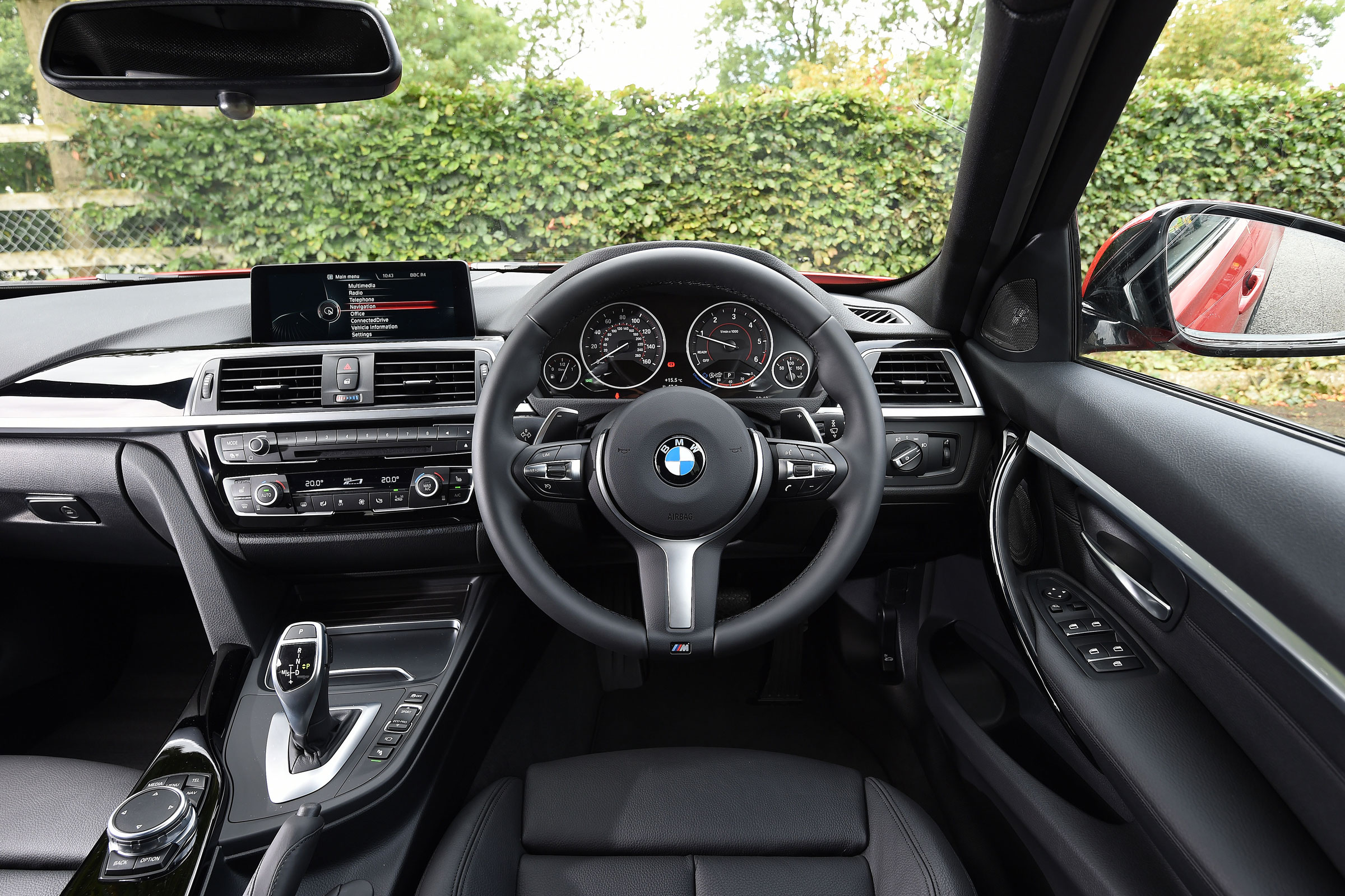 BMW 3 Series 2015 320d - interior