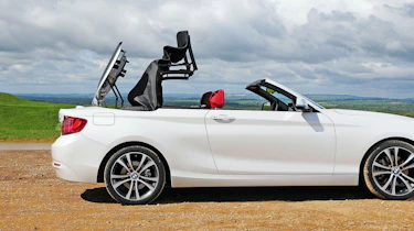BMW 2 Series Convertible - roof