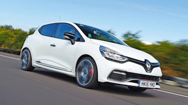 Renault Clio RS 220 Trophy - front tracking