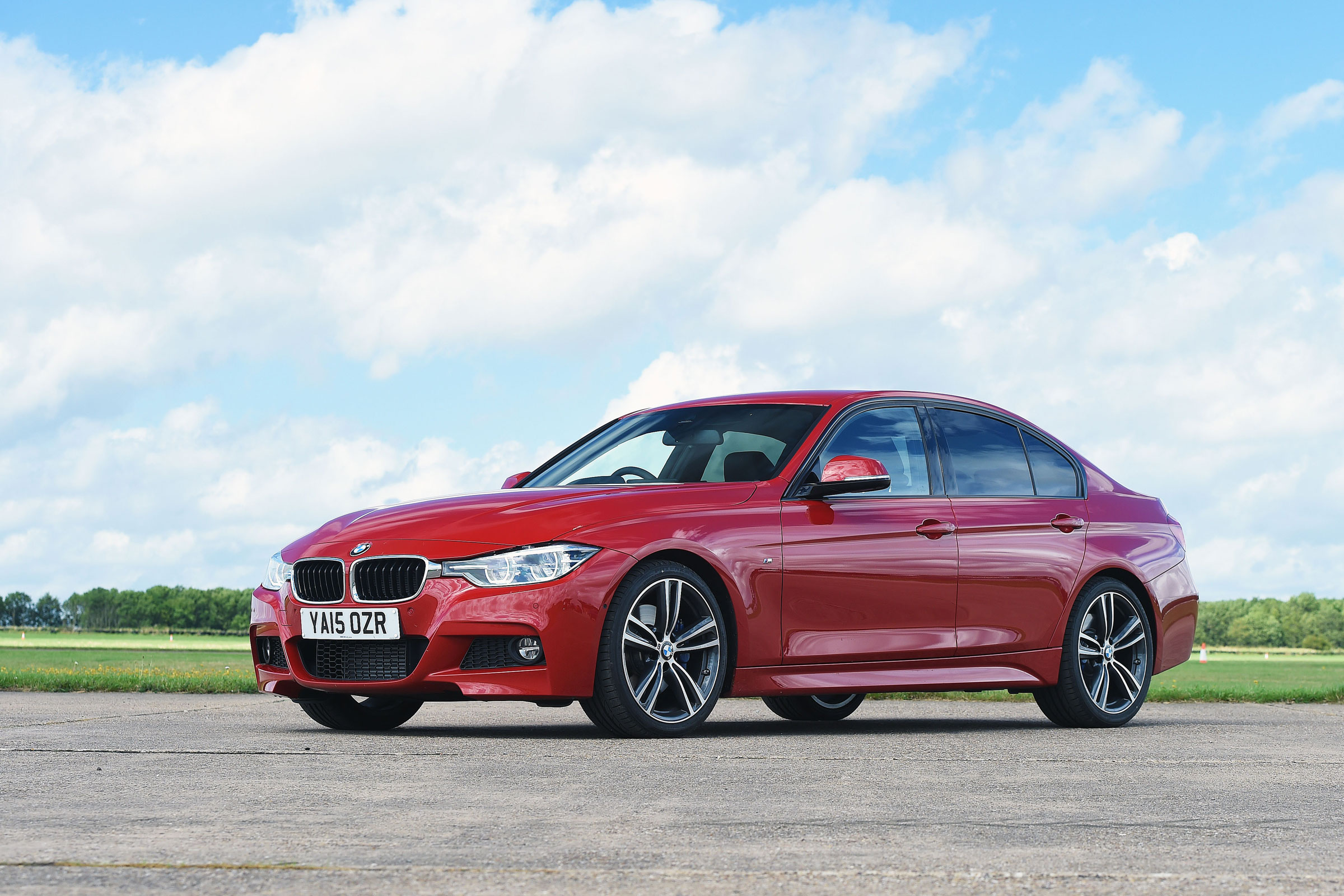 BMW 3 Series 2015 320d - static