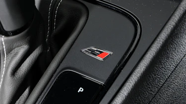 Seat-Leon-Cupra-interior-detail