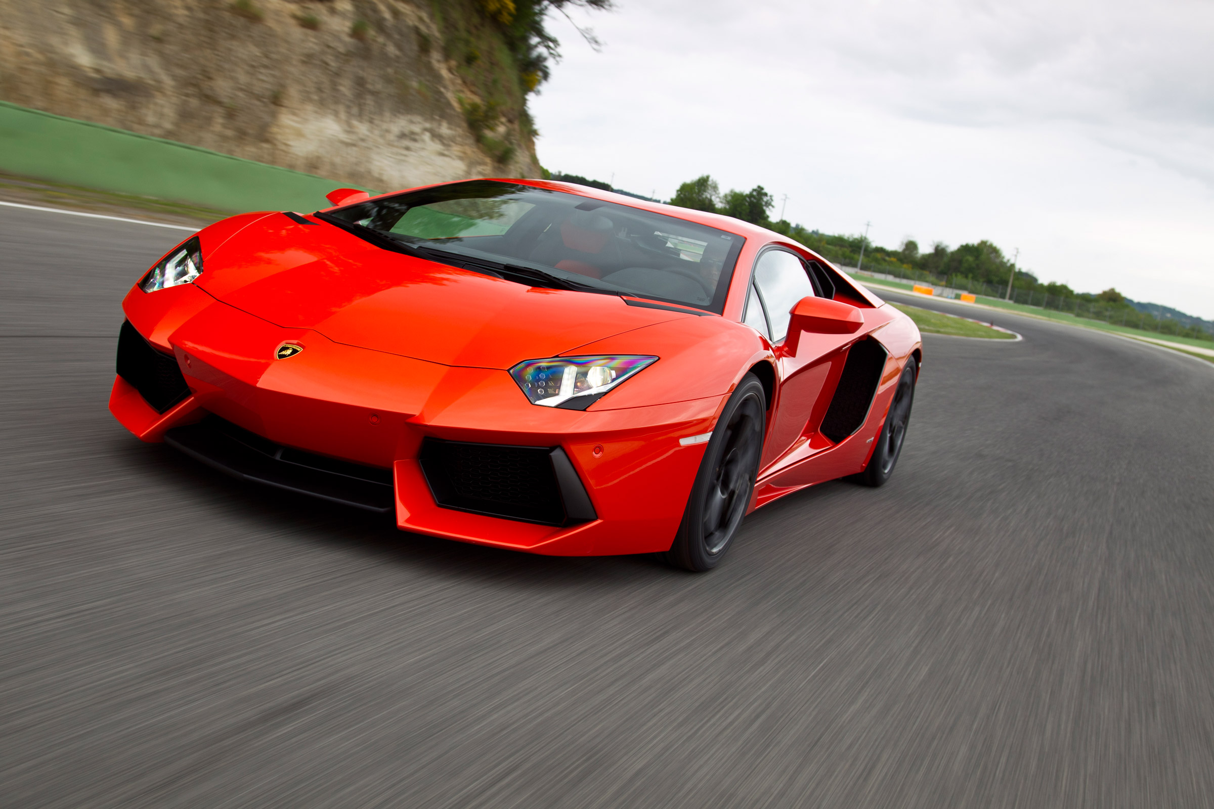 Lamborghini Aventador LP700-4
