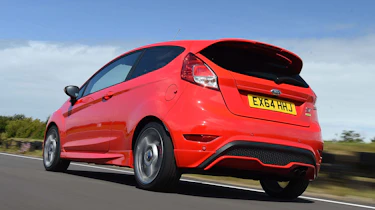 Ford Fiesta ST - rear tracking