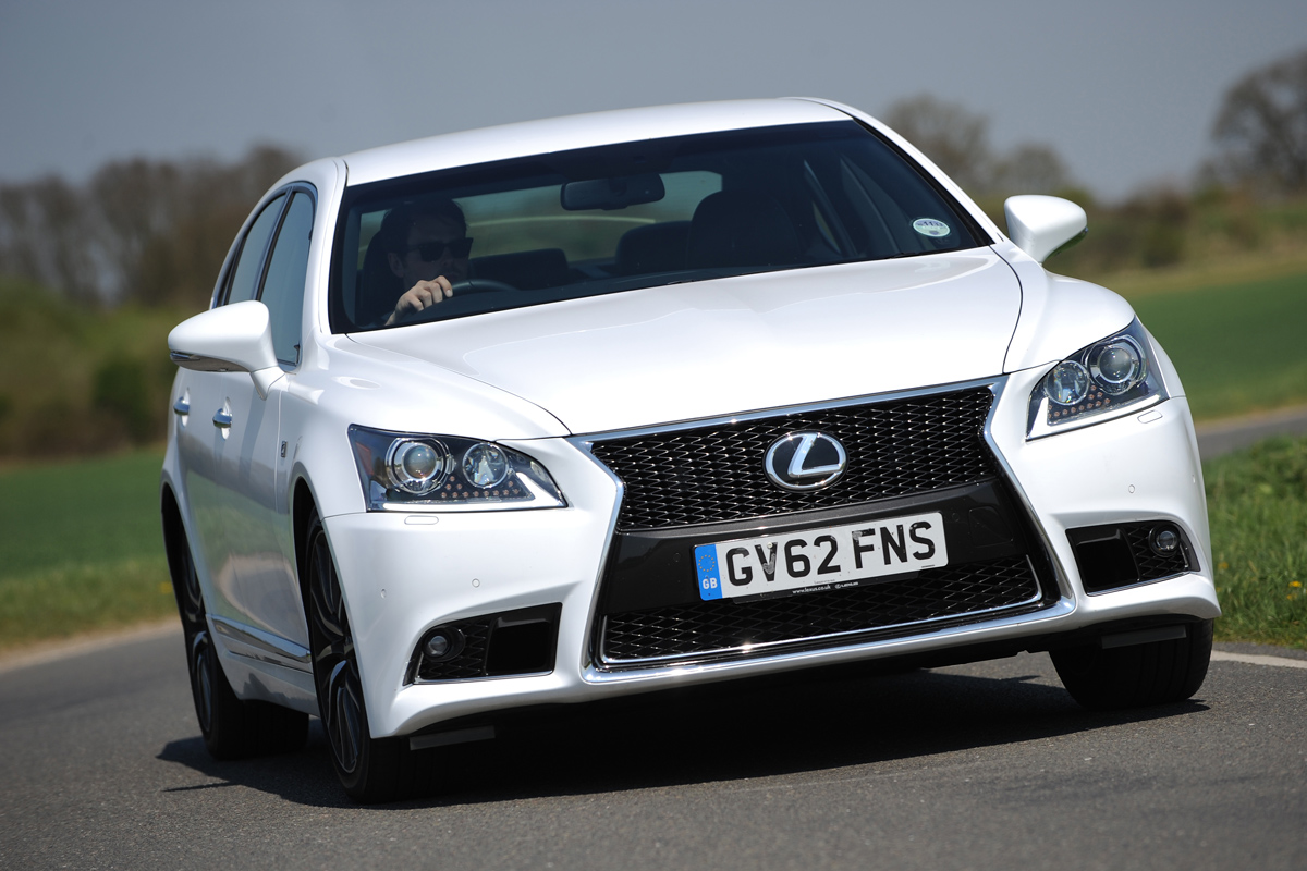 Lexus LS front cornering