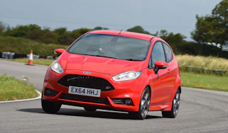 Ford Fiesta ST - front cornering