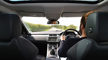 Range Rover Evoque SE Tech 2016 - cabin