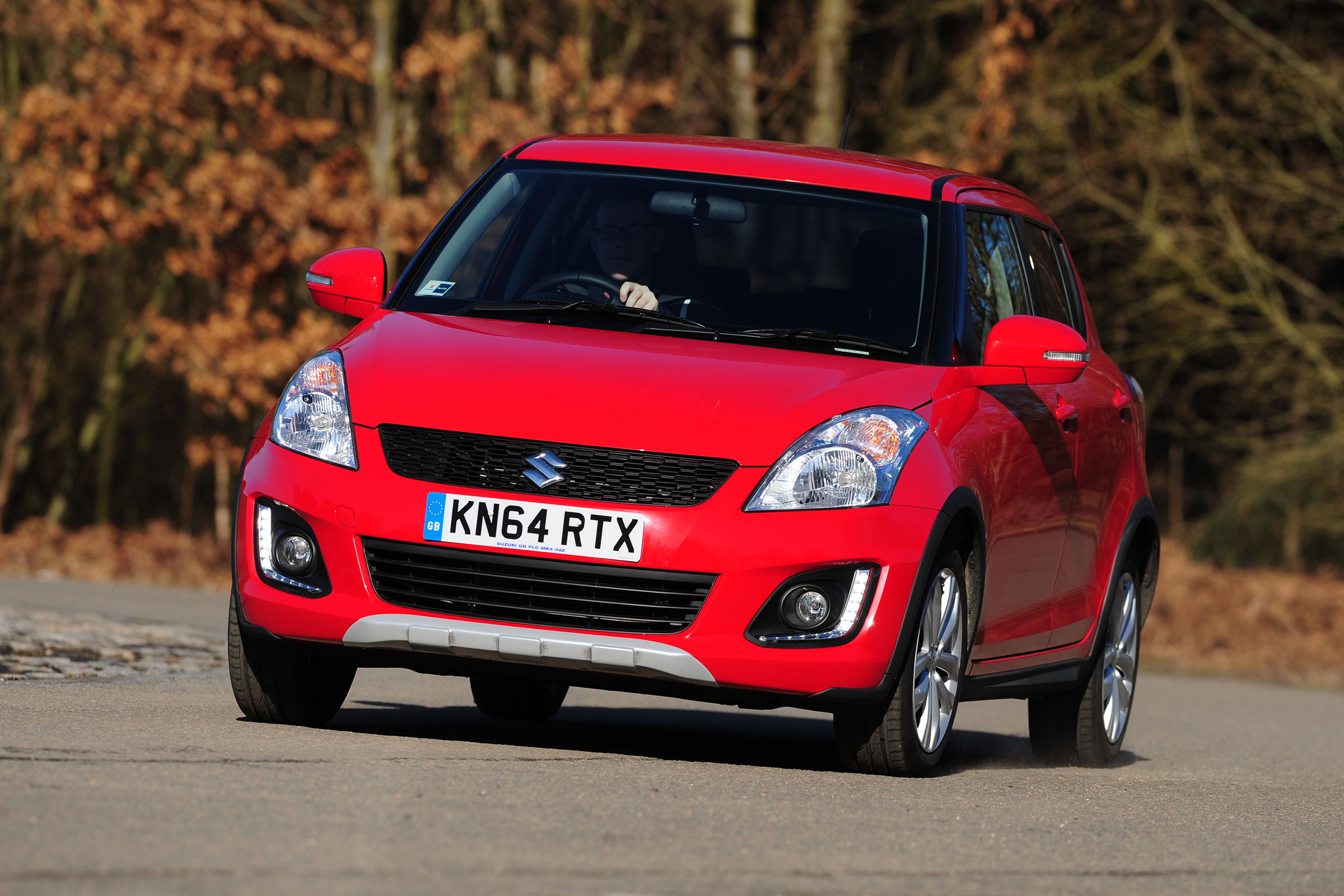 Suzuki Swift 4x4 - front cornering