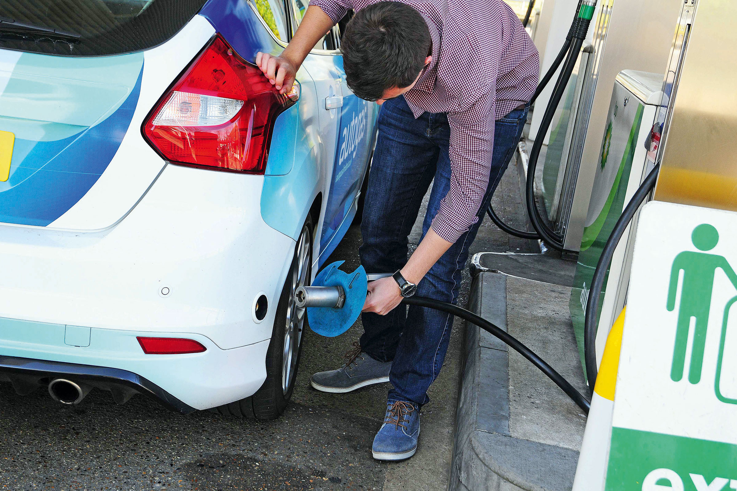 Autogas LPG feature - filling station