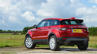 Range Rover Evoque SE Tech 2016 - rear static