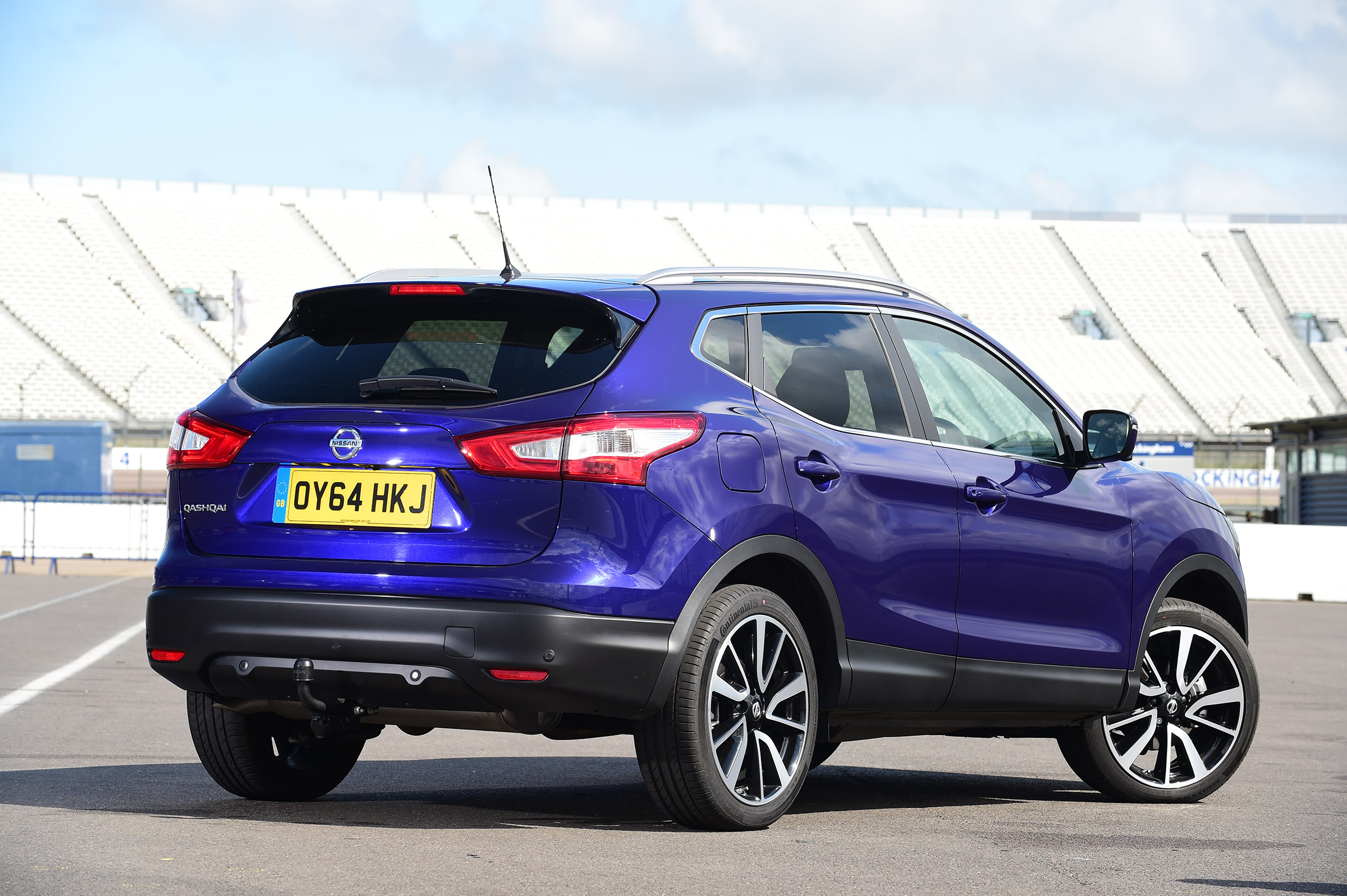 Nissan Qashqai rear 3/4