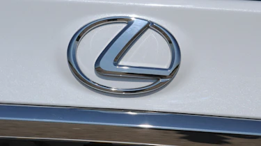 Lexus LS badge