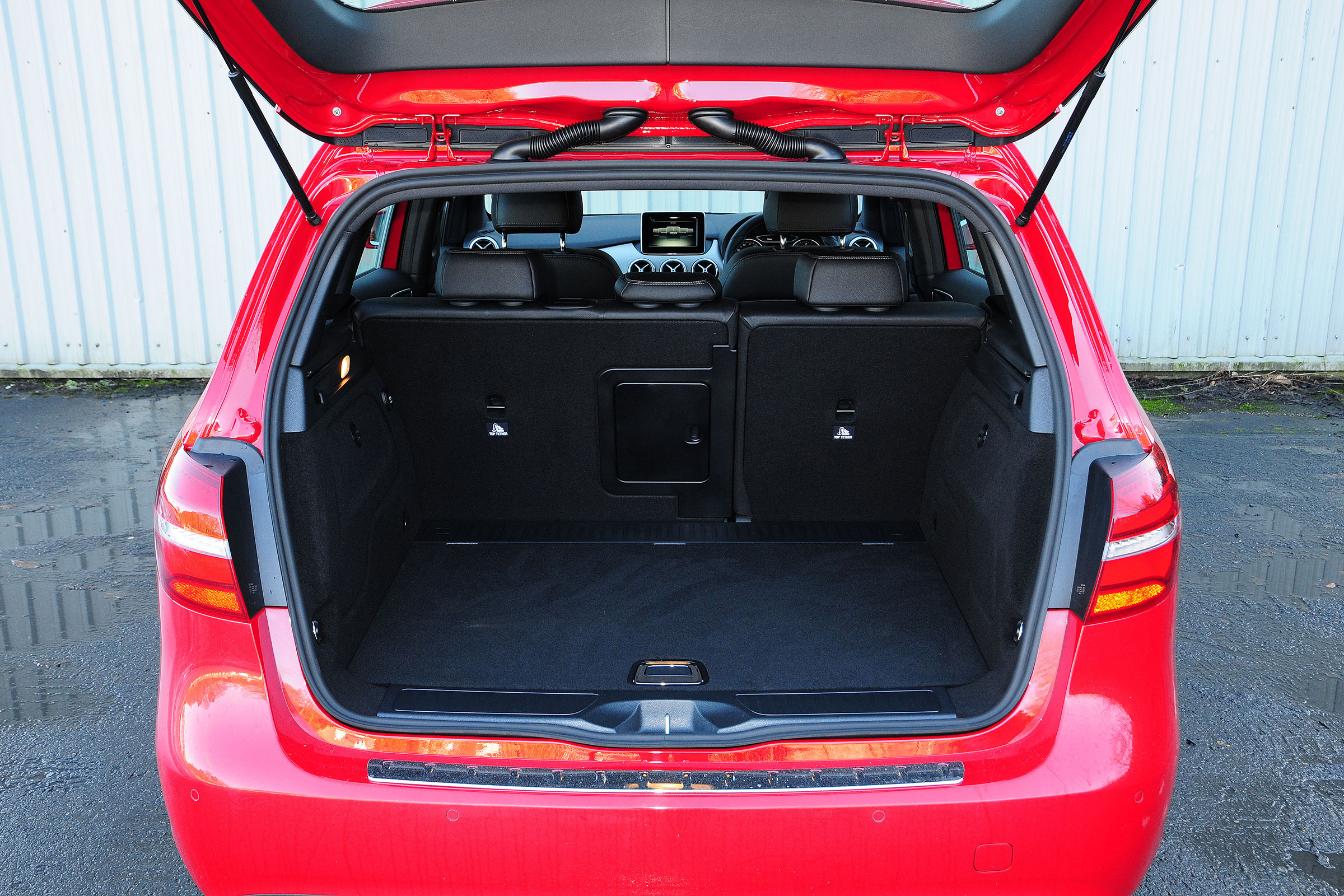 Mercedes B-Class - boot