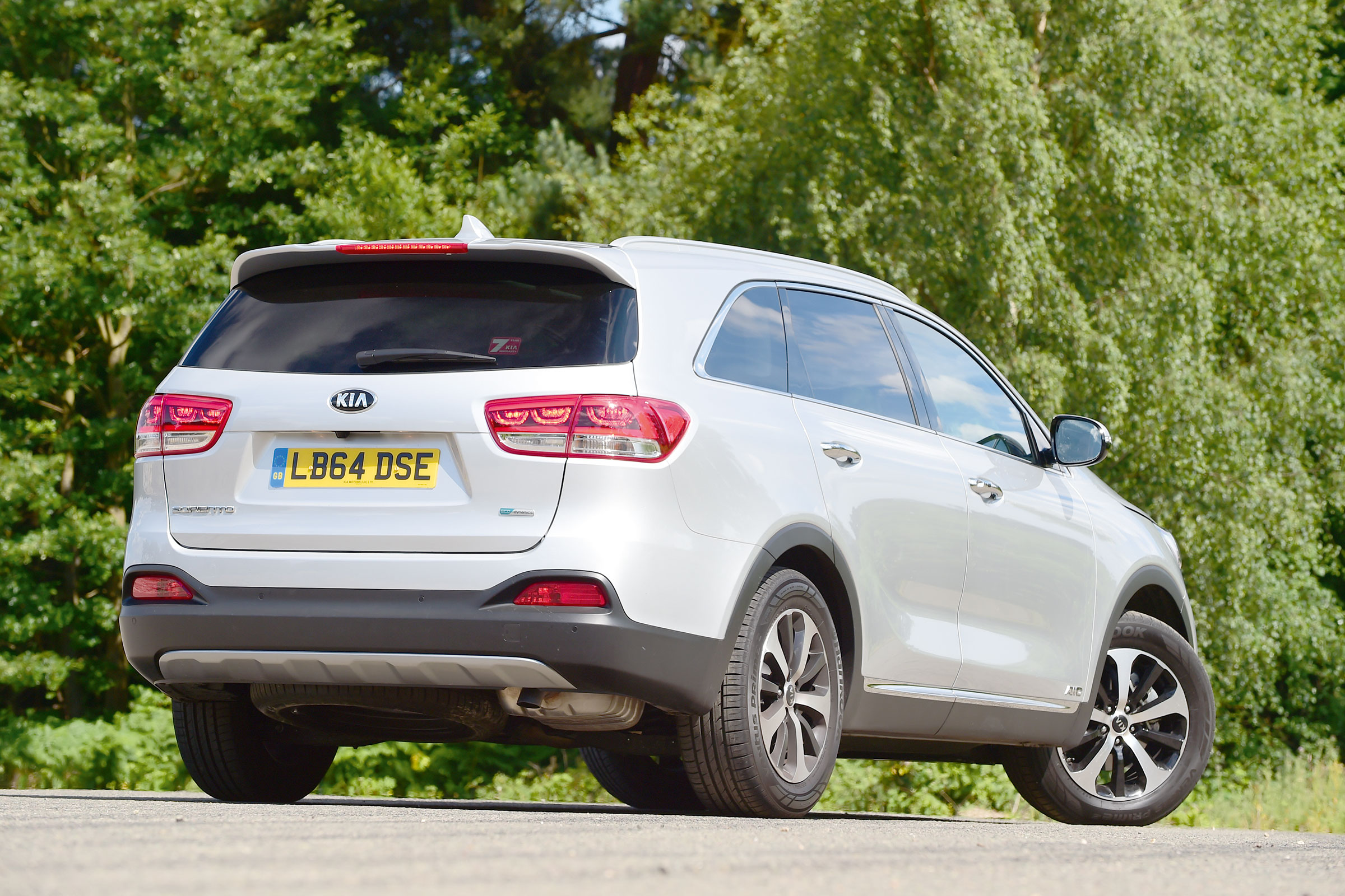 Kia Sorento - rear static