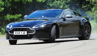 Aston Martin V8 Vantage N430 - action