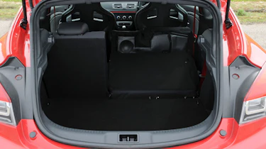 Renault-Megane-RS-2014-boot-space