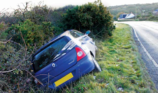 Renault Clio Campus crashed in a ditch