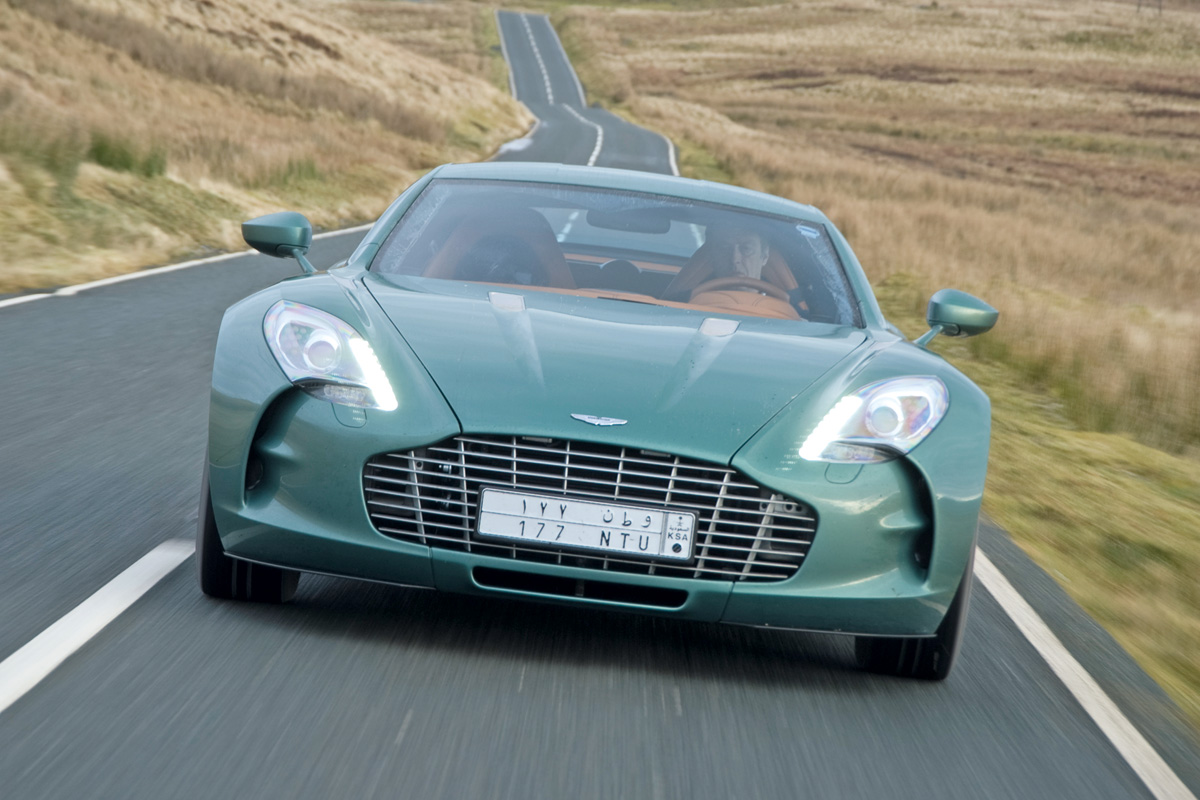 Aston Martin One-77 front profile
