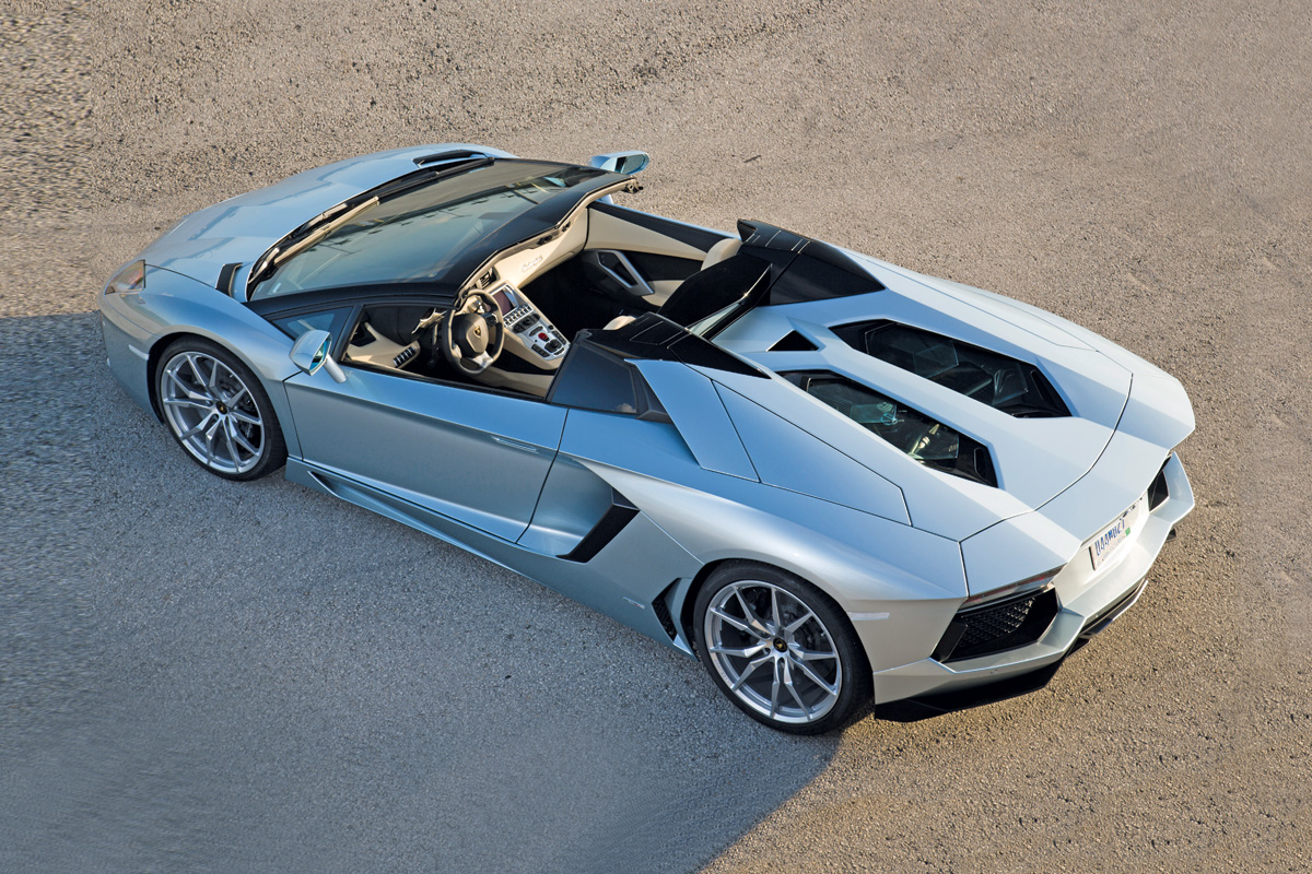 Lamborghini Aventador Roadster rear static
