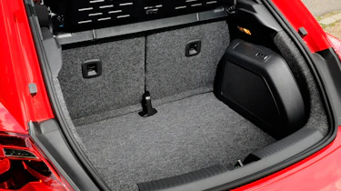 Volkswagen Beetle 2.0 TDI boot