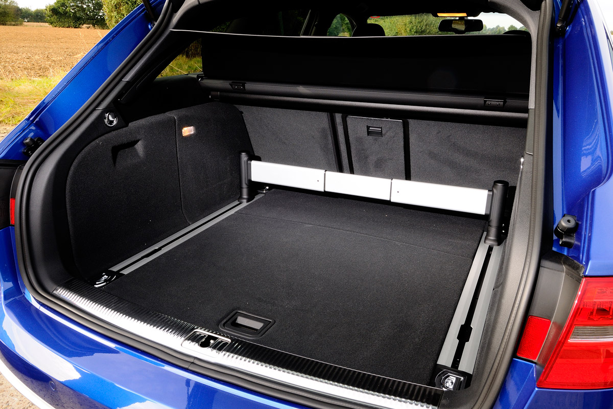 Audi RS4 boot